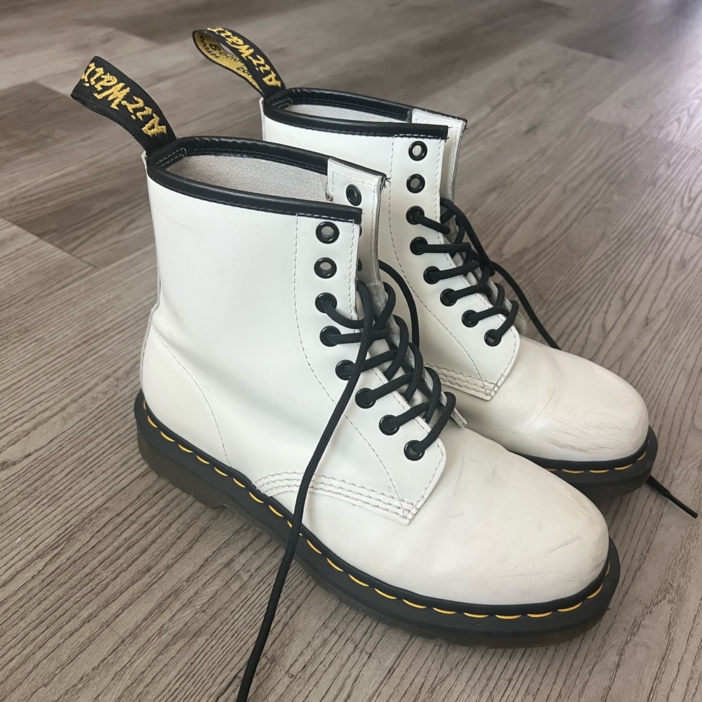 Doc Martens Boots